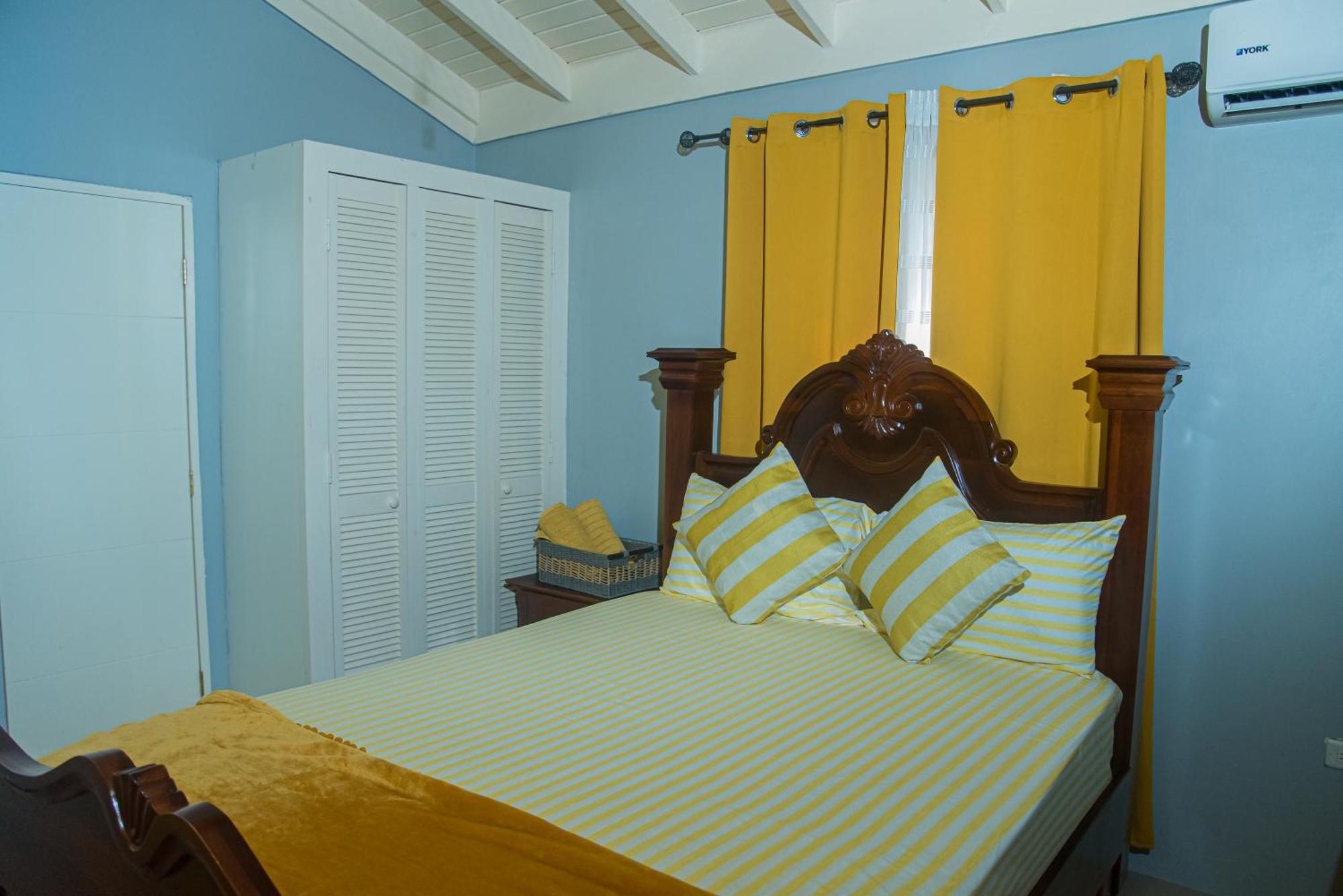 אוצ'ו ריוס Paradise Villa Sleep 6 Private Pool מראה חיצוני תמונה
