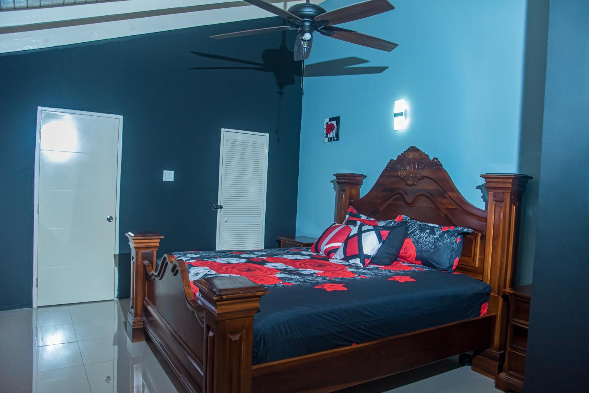 אוצ'ו ריוס Paradise Villa Sleep 6 Private Pool מראה חיצוני תמונה
